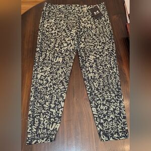 Girls Under Armour Crop Ankle Athletic Leggings Size Youth Large